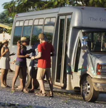 Rental Shuttle Bus - Service image 1 of 19 in GTA 6